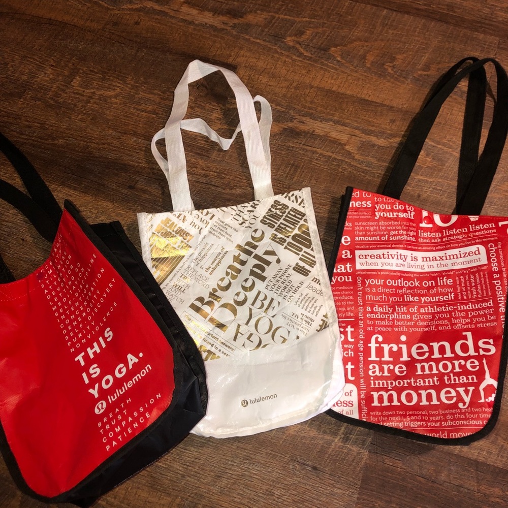Lululemon bags